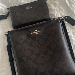 Coach purse and wallet